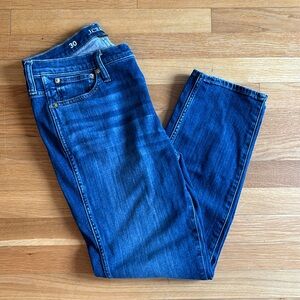 NWOT JCREW 9" vintage slim-straight jean in Amara wash